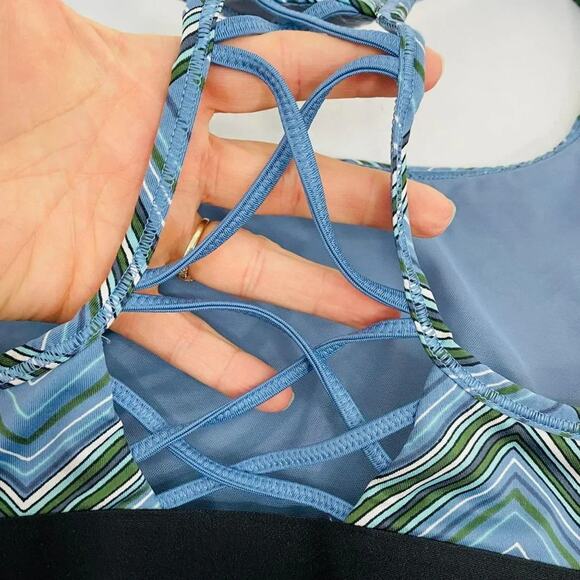 Victoria's Secret Sport Bra Strappy Blue Geometric Pattern Women Medium - Picture 3 of 6